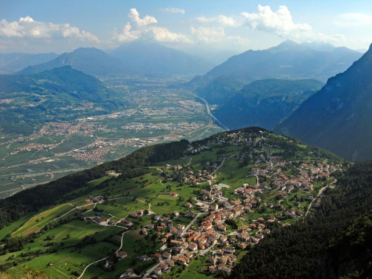 Agriturismo Florandonole Fai della Paganella Eksteriør billede